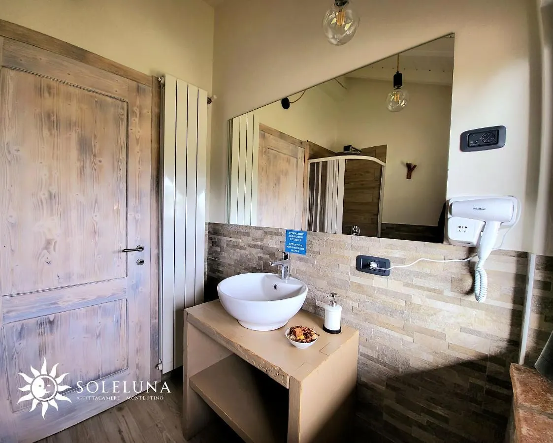 Affittacamere Sole & Luna Capovalle Apartment